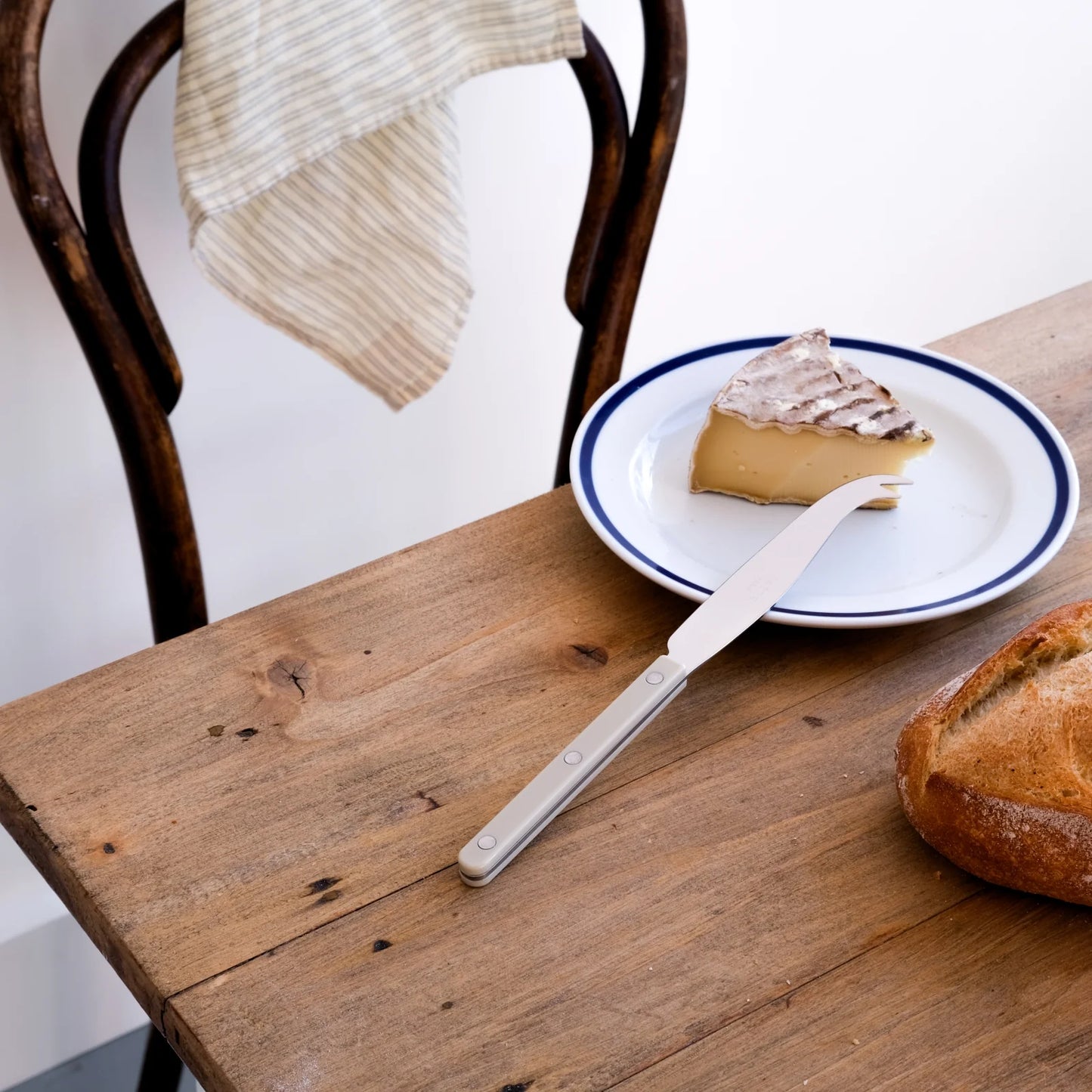 Bistrot Cheese Knife - Light Khaki