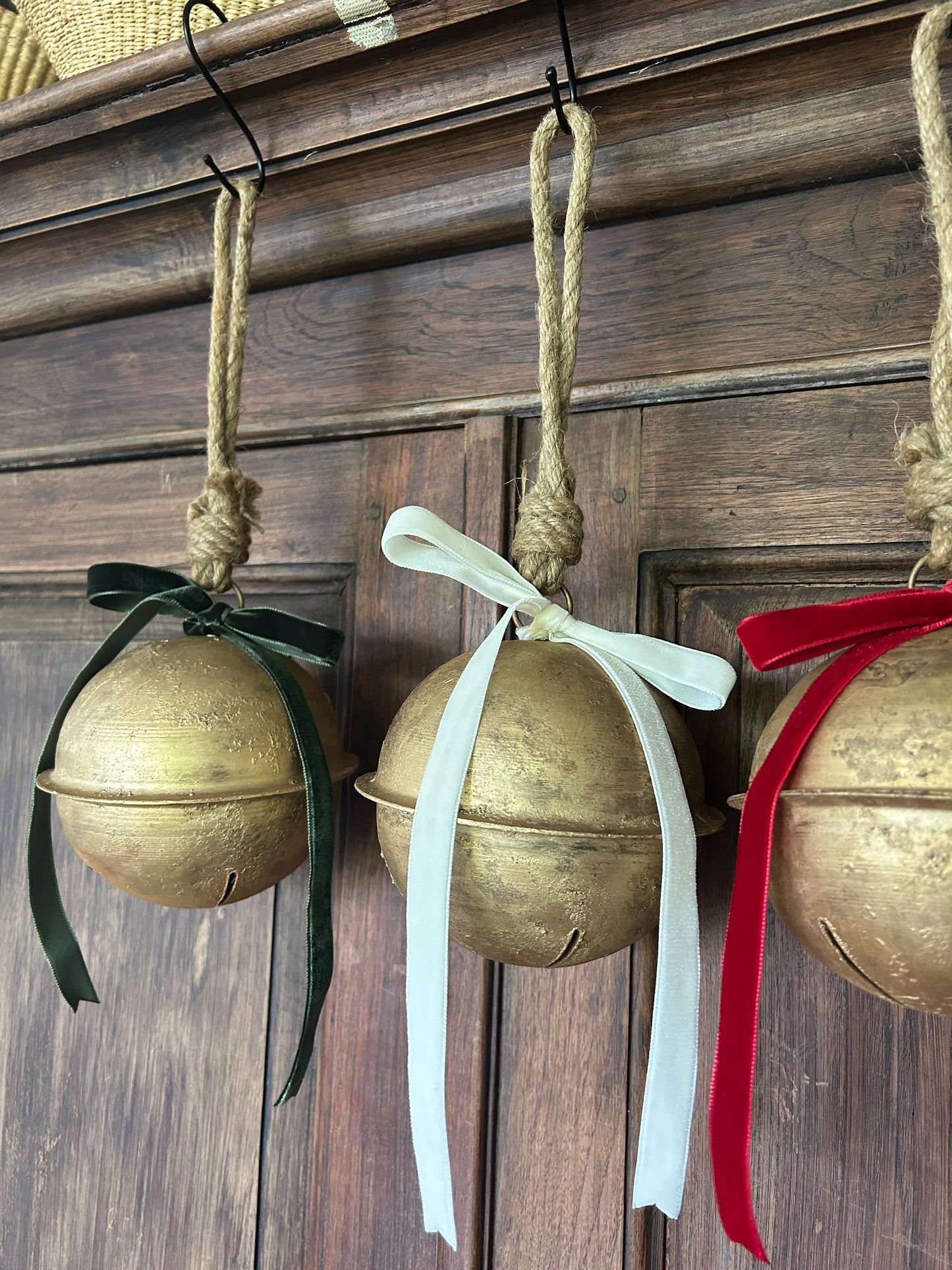 Rustic Jumbo Round Christmas Bell