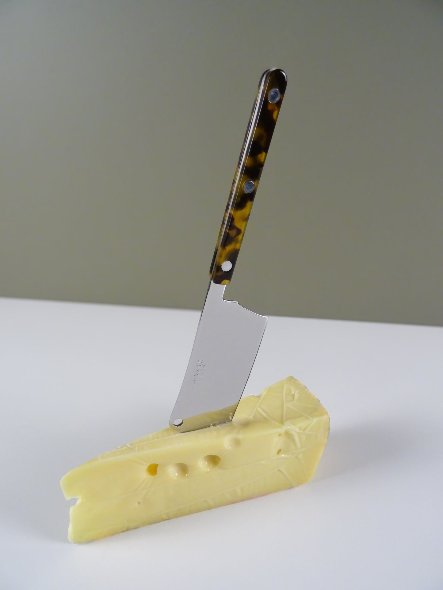 Bistrot Cheese Cleaver - Tortoise