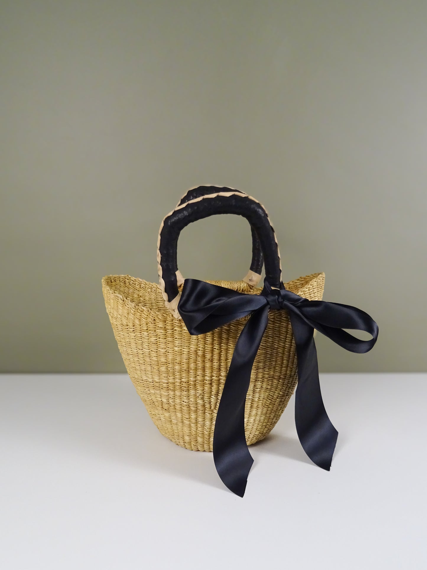 Mini Market Basket Bag - Black & Natural Handle