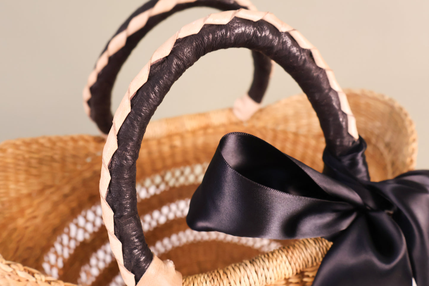 Mini Market Basket Bag (Open Weave) - Black Handle