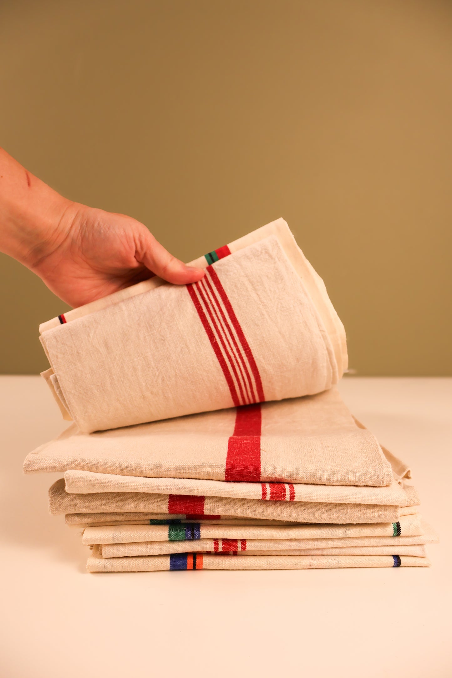 Vintage Tea Towel - Ivory