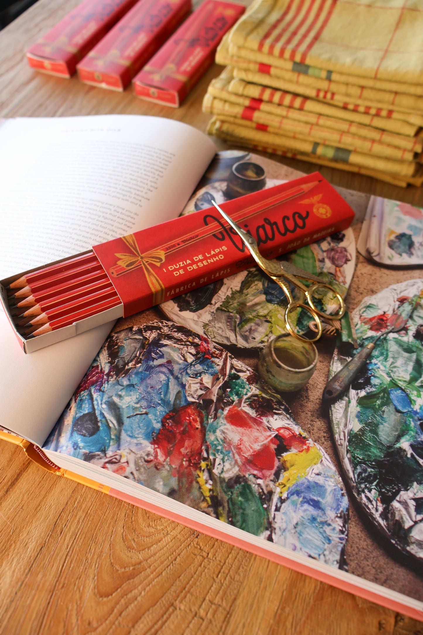 Viarco Pencil Box, Set of 12