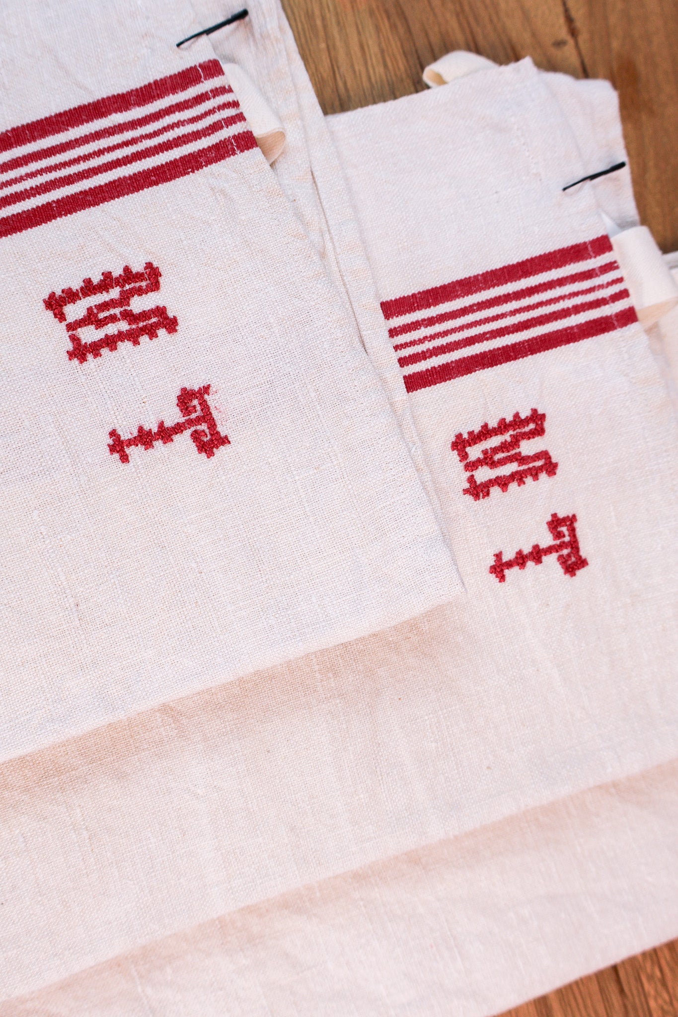 Vintage Tea Towel - Ivory