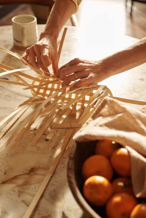 Underwater Weaving