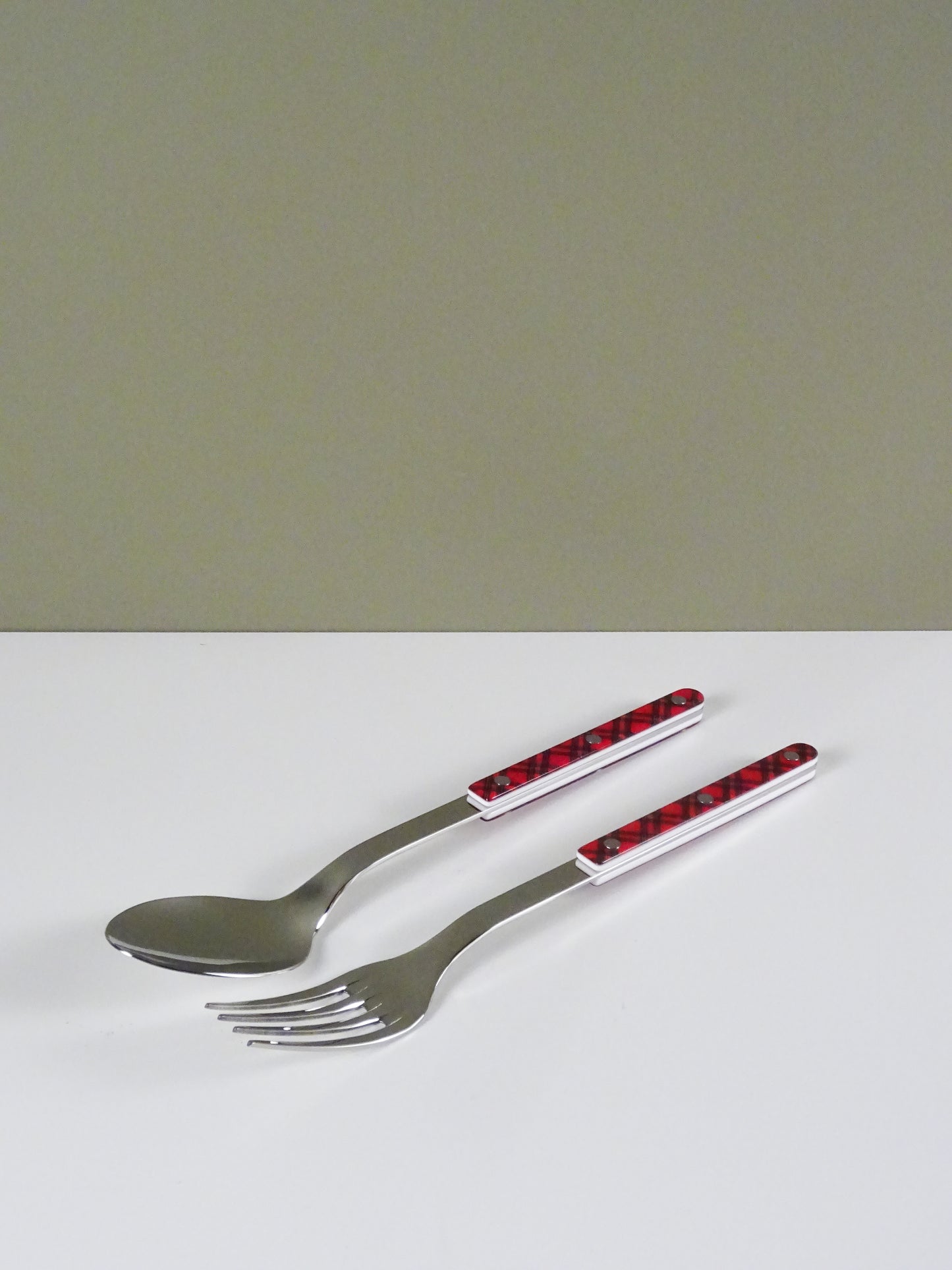 Bistrot Serving Set - Red Tartan