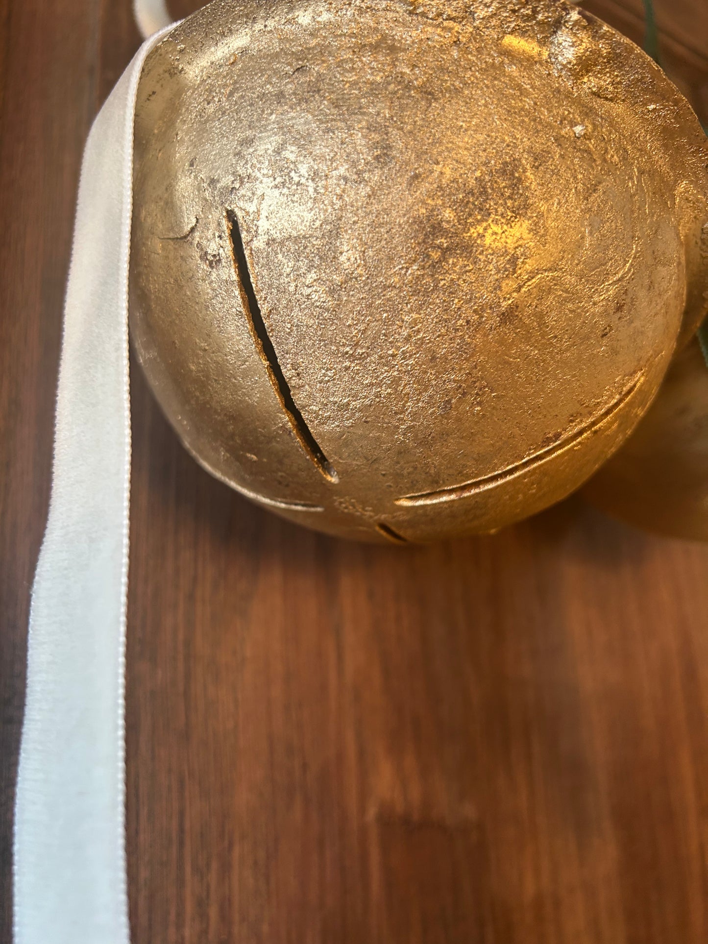 Rustic Jumbo Round Christmas Bell