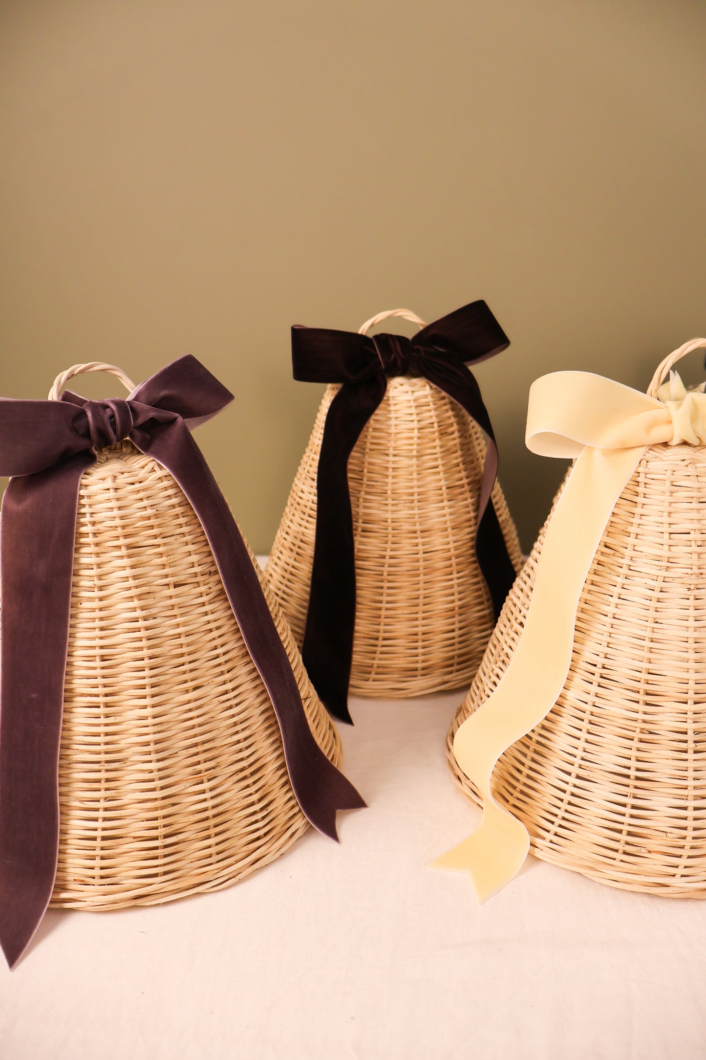 Jumbo Rattan Christmas Bell