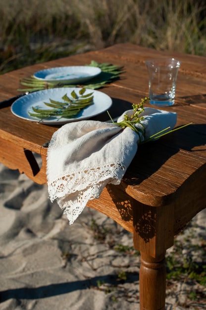 Portuguese cotton napkins with a lace edge by Bicla
