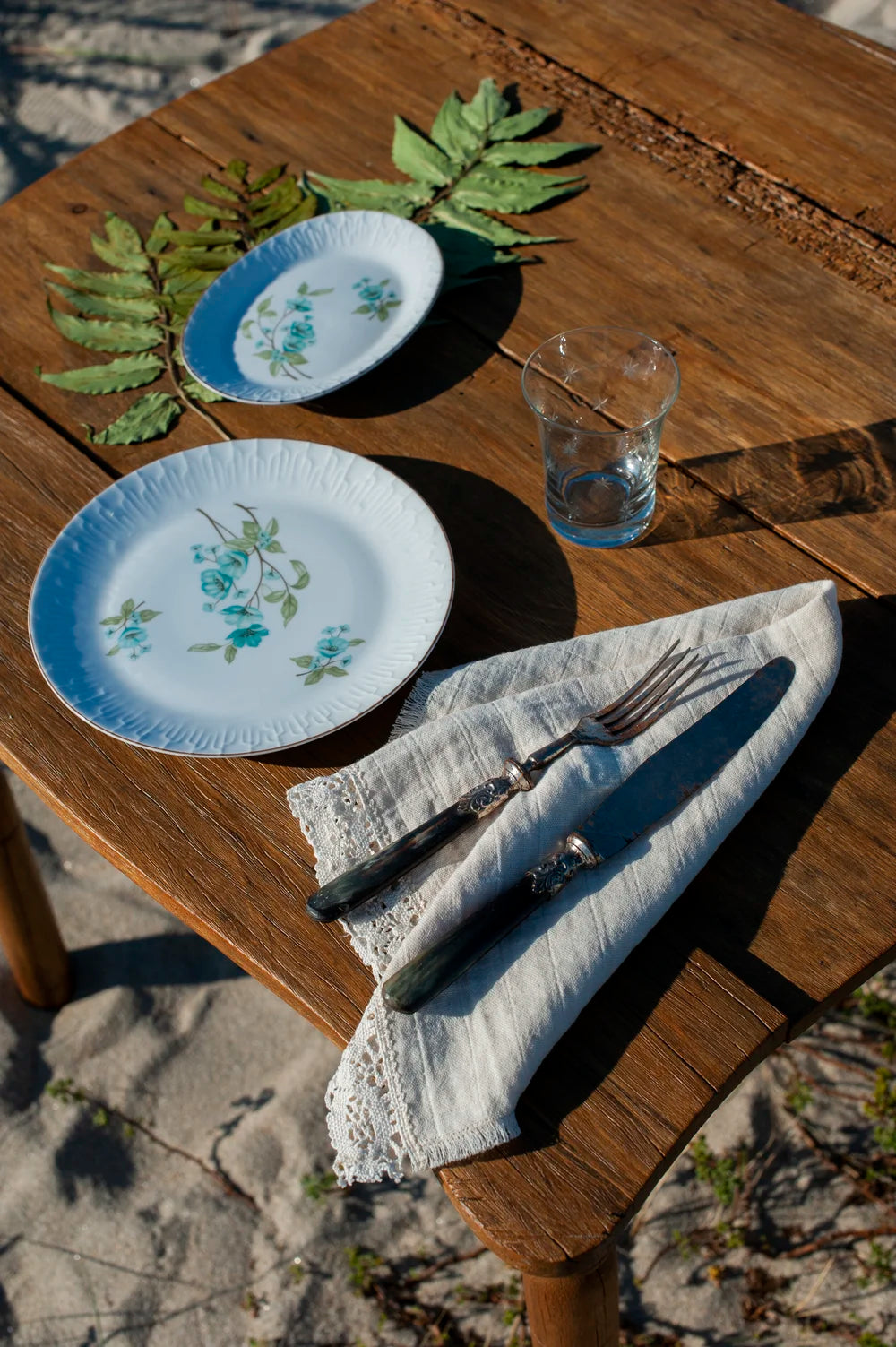 Portuguese cotton napkins with a lace edge by Bicla