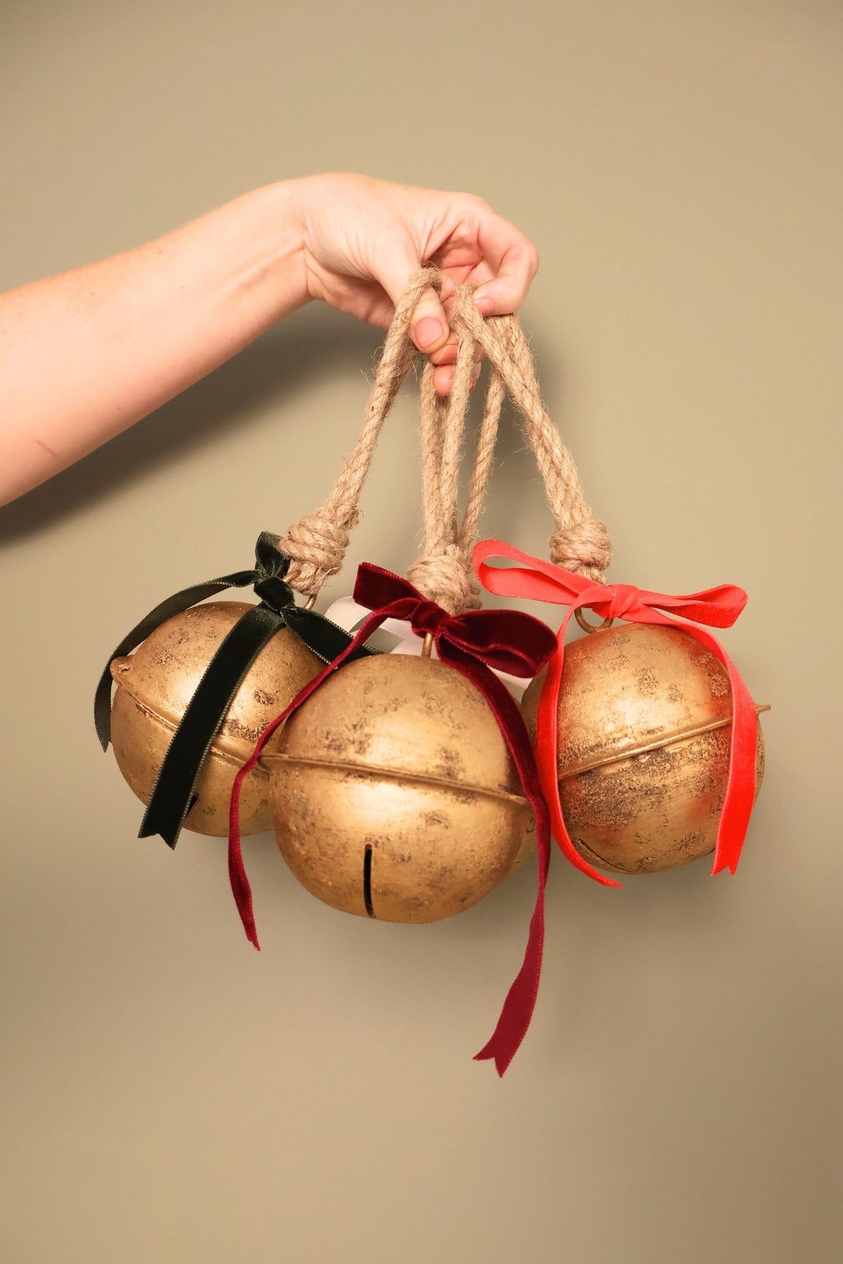 Bijou Rustic Jingle Bell - Medium