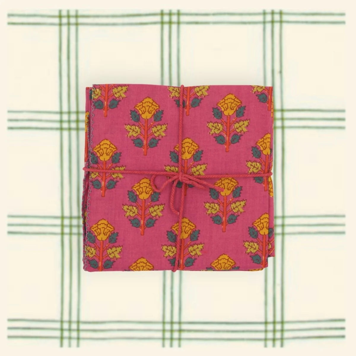 Suzette Belladone Carmine upcycled cotton napkins, set of 4 – view 3